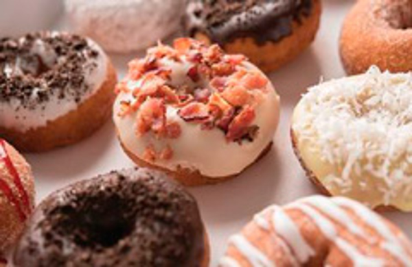 Duck Donuts busca activamente propietarios de negocios para sus franquicias